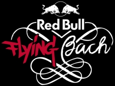 Red Bull Flying Bach m do Prahy